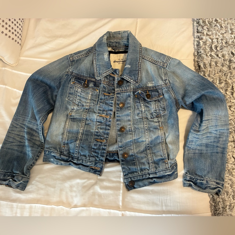 Abercrombie & Fitch Blue Jean/Denim Jacket Vintage-Inspired